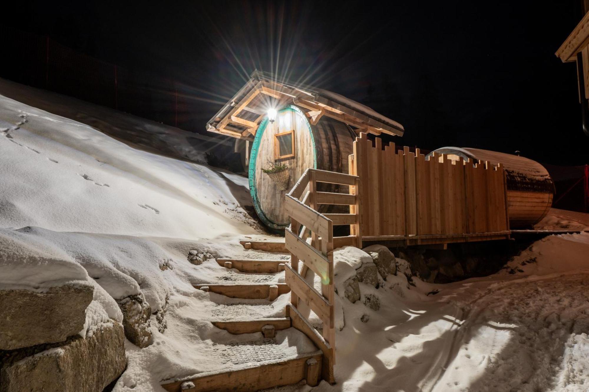 Rifugio La Para San Vigilio Di Marebbe Eksteriør billede