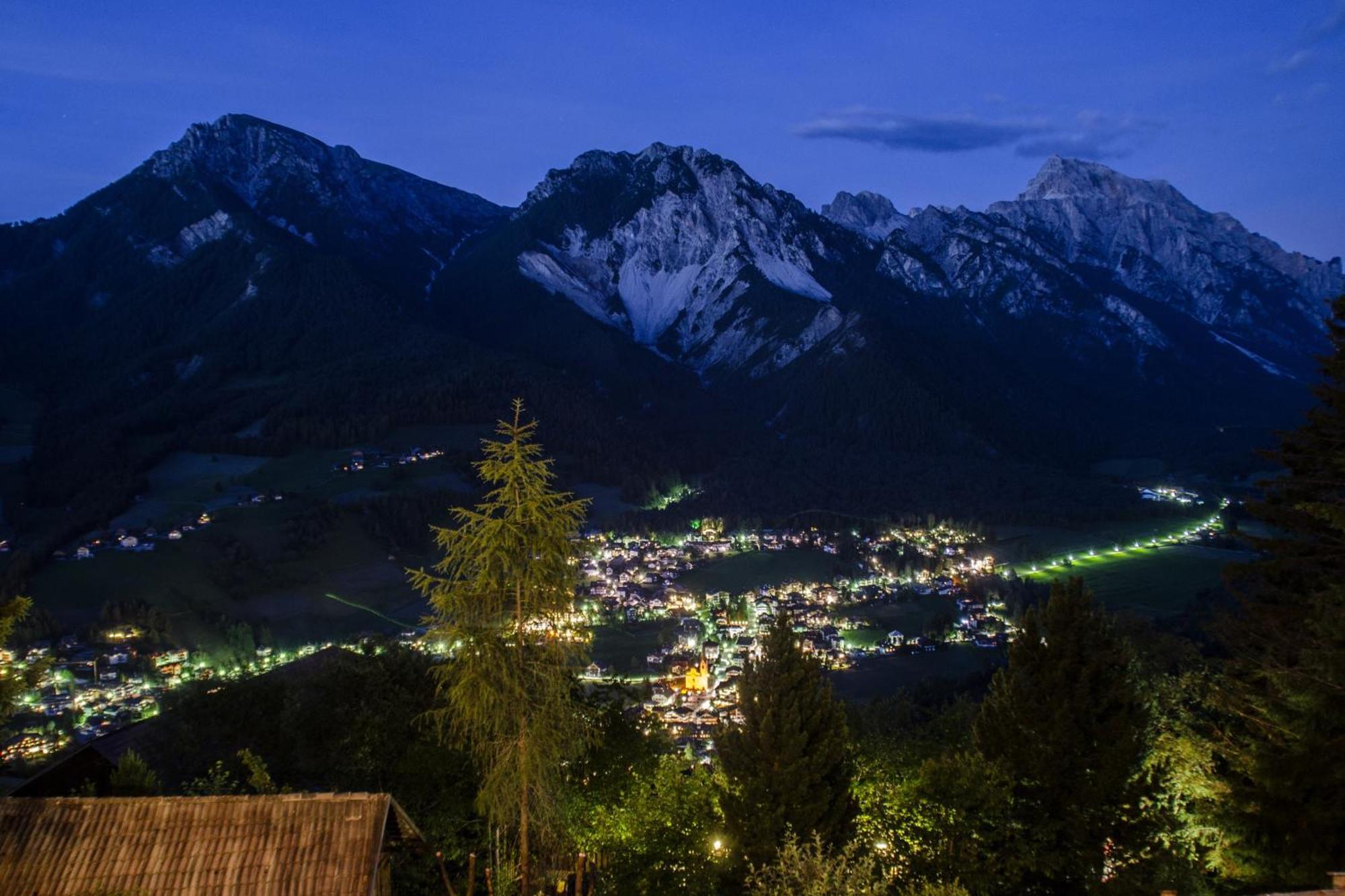 Rifugio La Para San Vigilio Di Marebbe Eksteriør billede